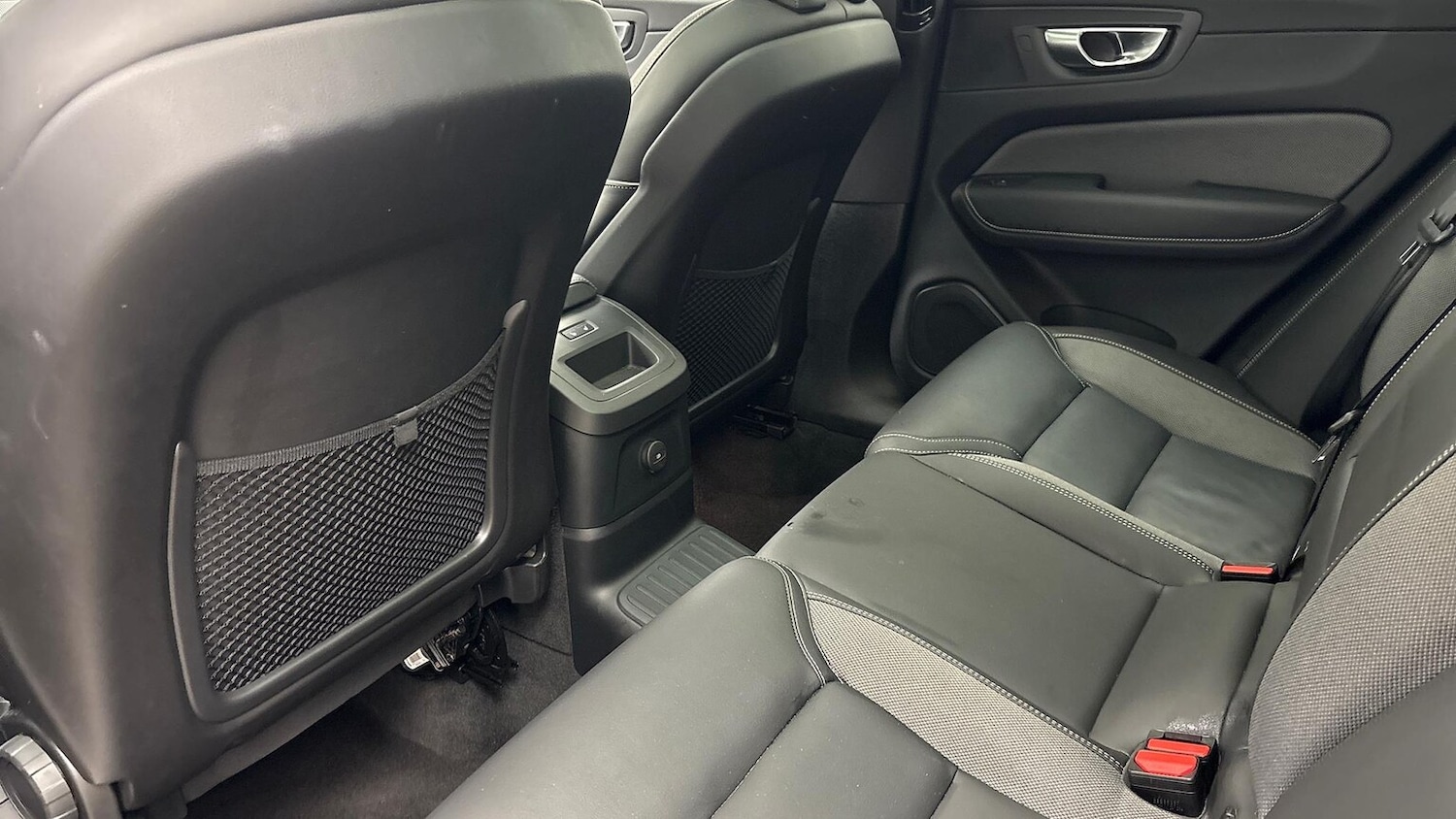 Used Volvo XC60 2025 for sale - 76413928: Photo 11