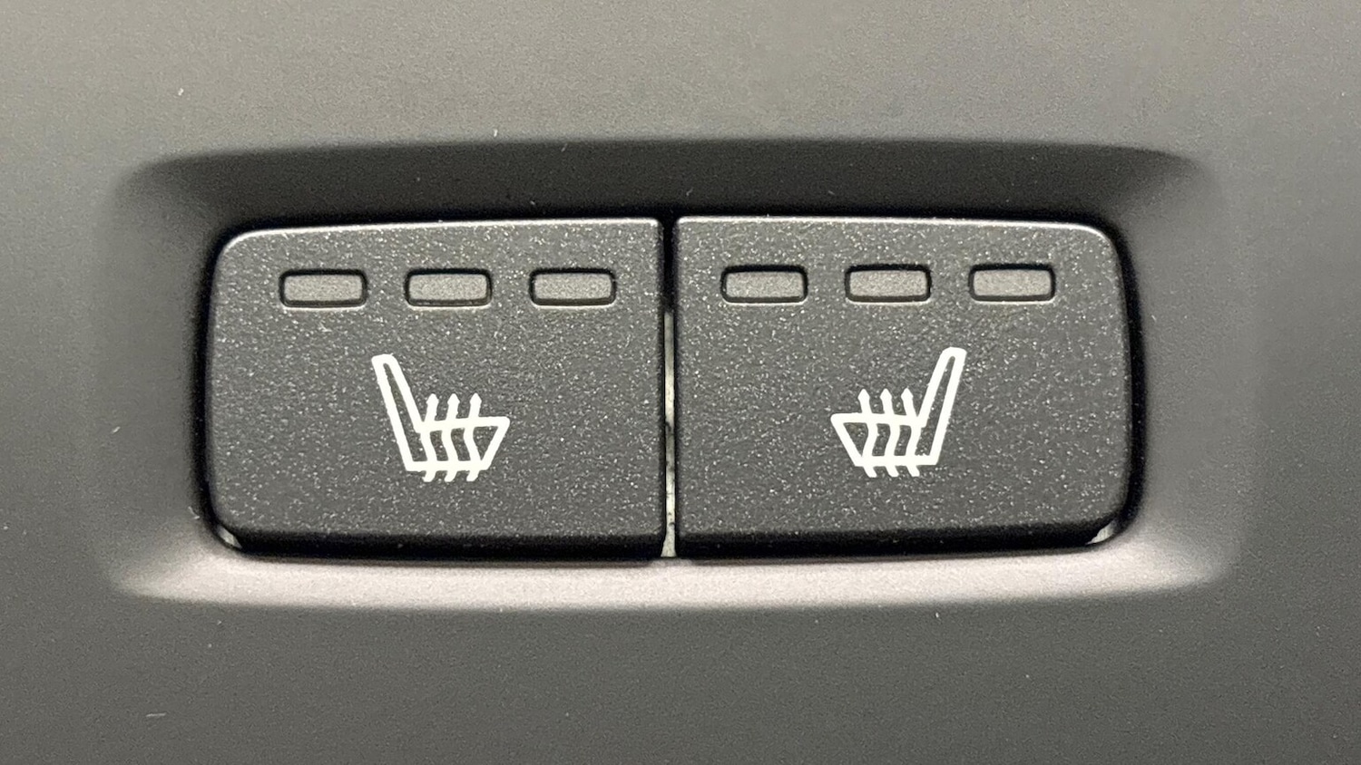 Used Volvo XC60 2025 for sale - 76413928: Photo 14