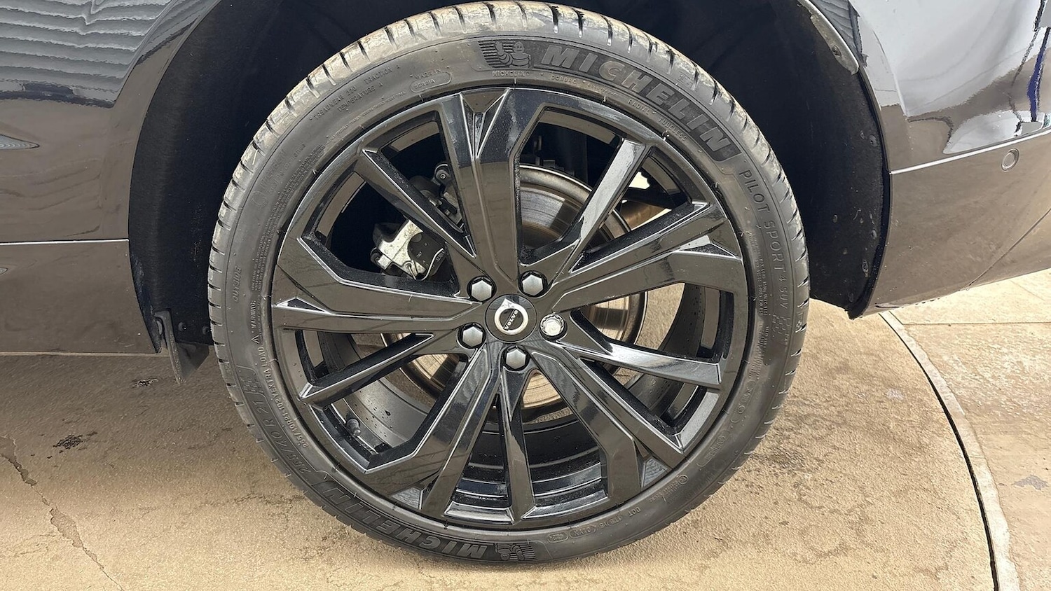 Used Volvo XC60 2025 for sale - 76413928: Photo 17