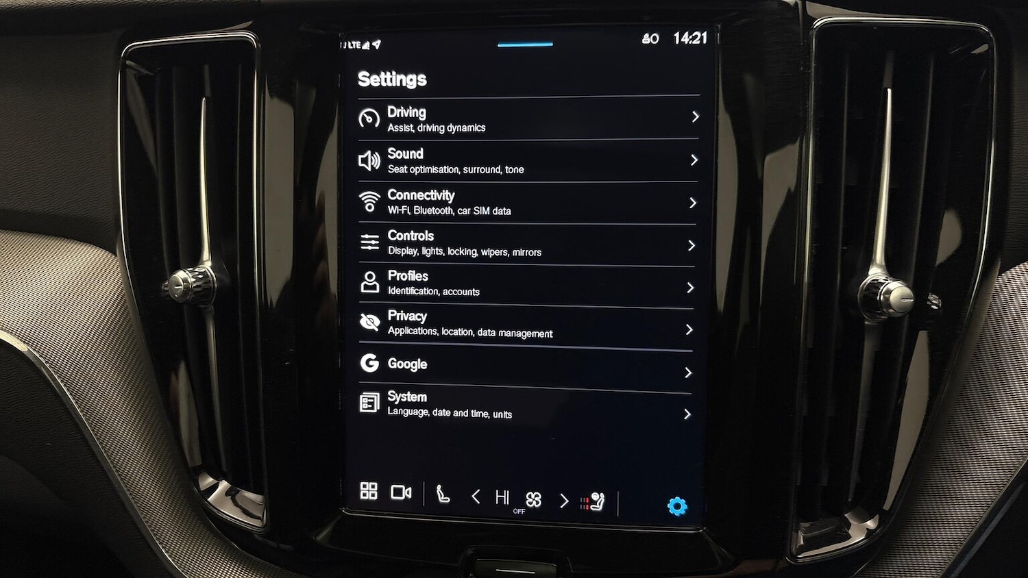 Used Volvo XC60 2025 for sale - 76413928: Photo 31