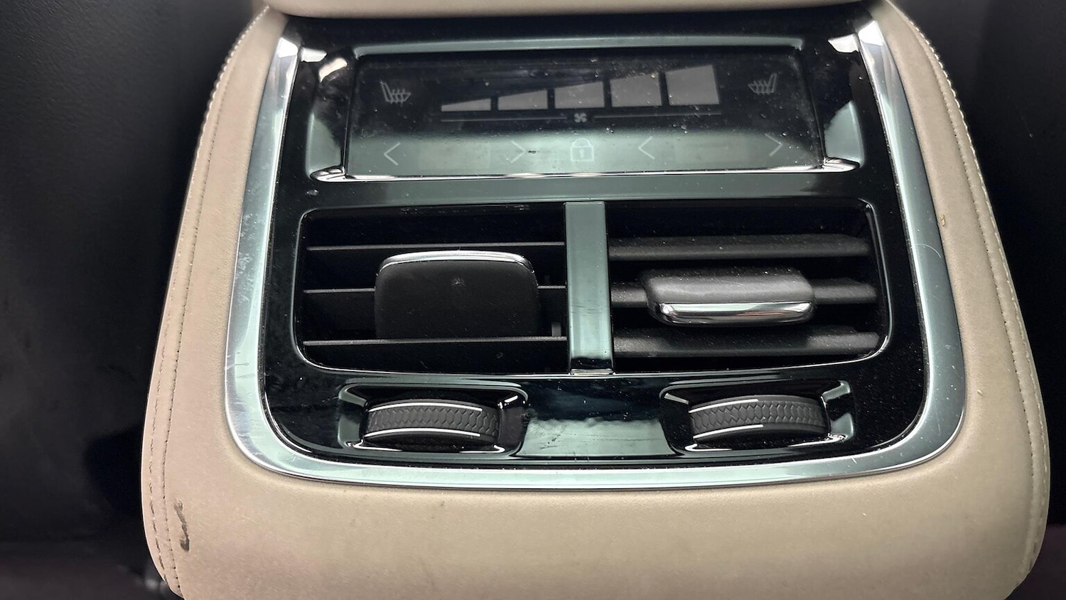 Used Volvo XC90 2025 for sale - 76413925: Photo 12