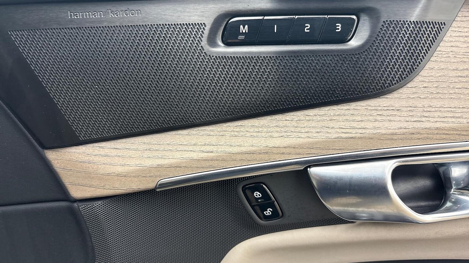 Used Volvo XC90 2025 for sale - 76413925: Photo 20