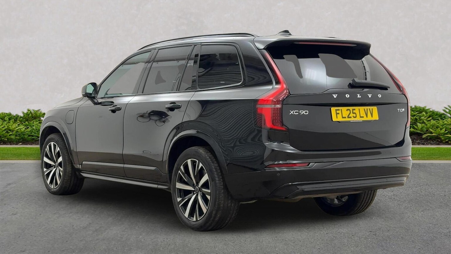 Used Volvo XC90 2025 for sale - 76413925: Photo 3