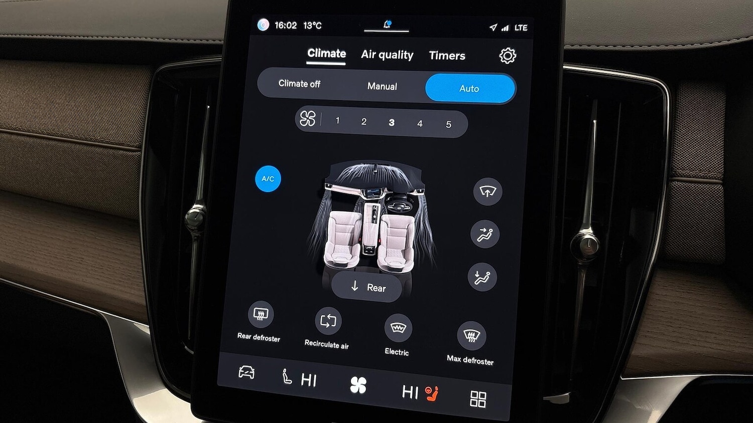 Used Volvo XC90 2025 for sale - 76413925: Photo 31