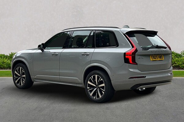 Used Volvo XC90 2025 for sale - 75512904: Photo 2