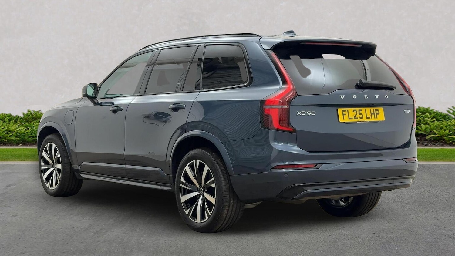 Used Volvo XC90 2025 for sale - 76555398: Photo 4