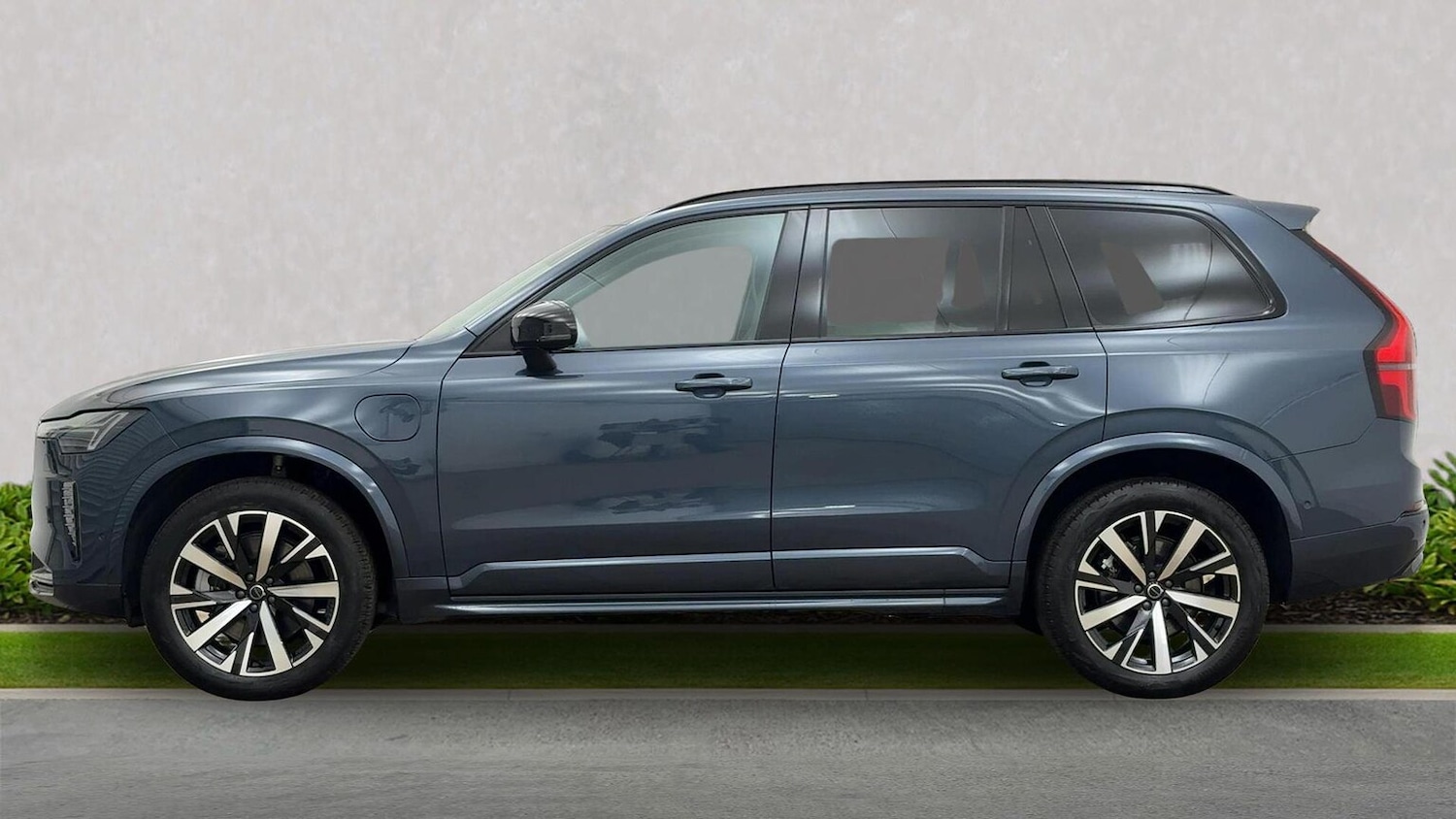 Used Volvo XC90 2025 for sale - 76555398: Photo 5