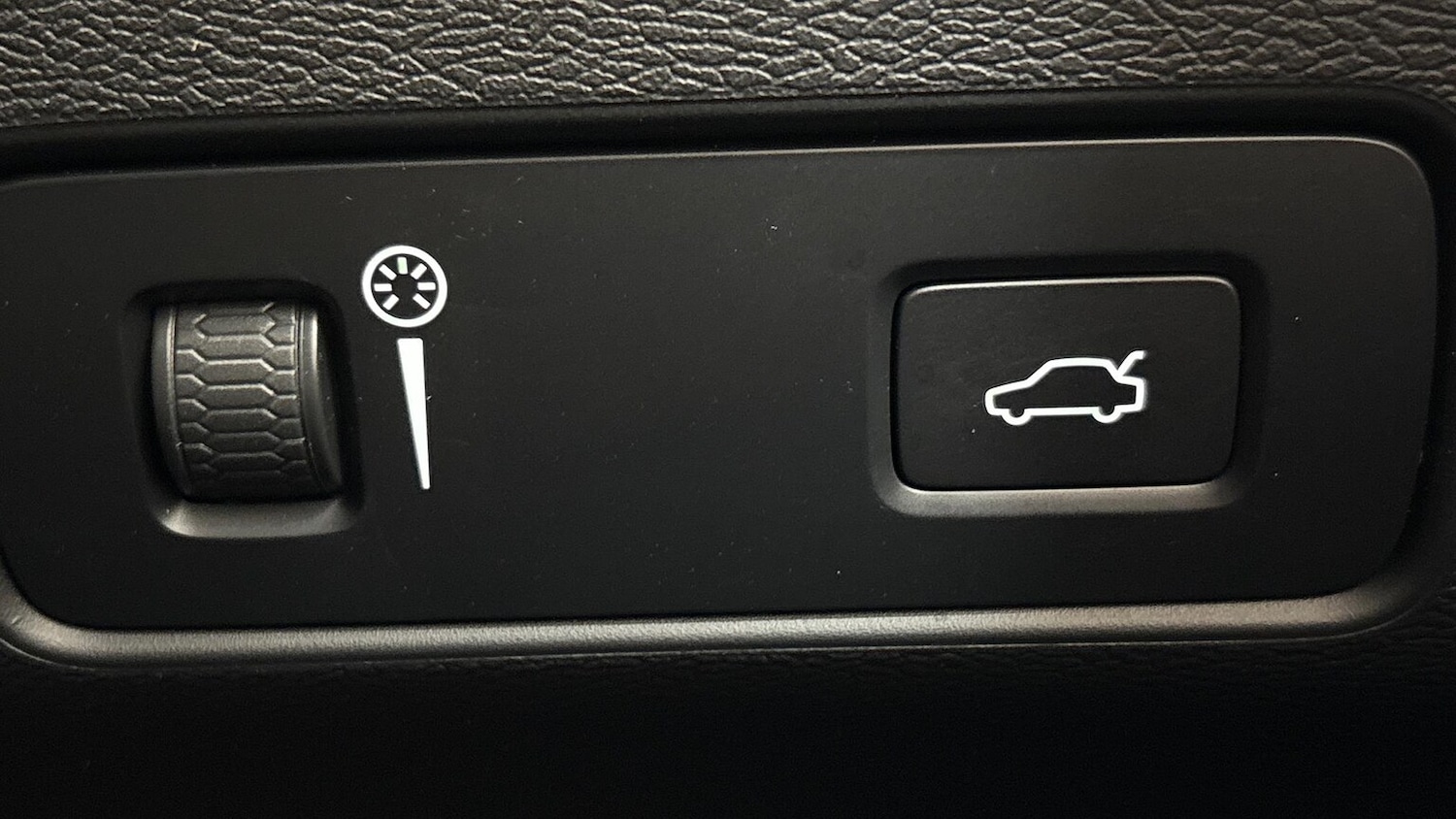 Used Volvo C40 2022 for sale - 76430810: Photo 29