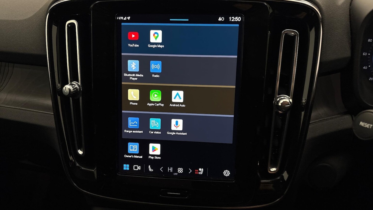 Used Volvo C40 2022 for sale - 76430810: Photo 33