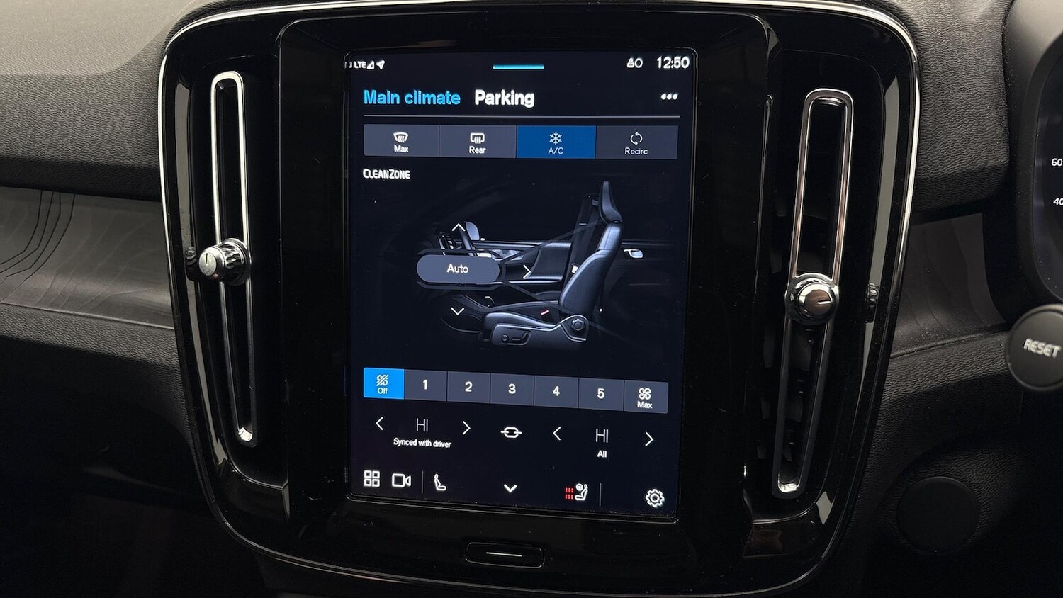 Used Volvo C40 2022 for sale - 76430810: Photo 36