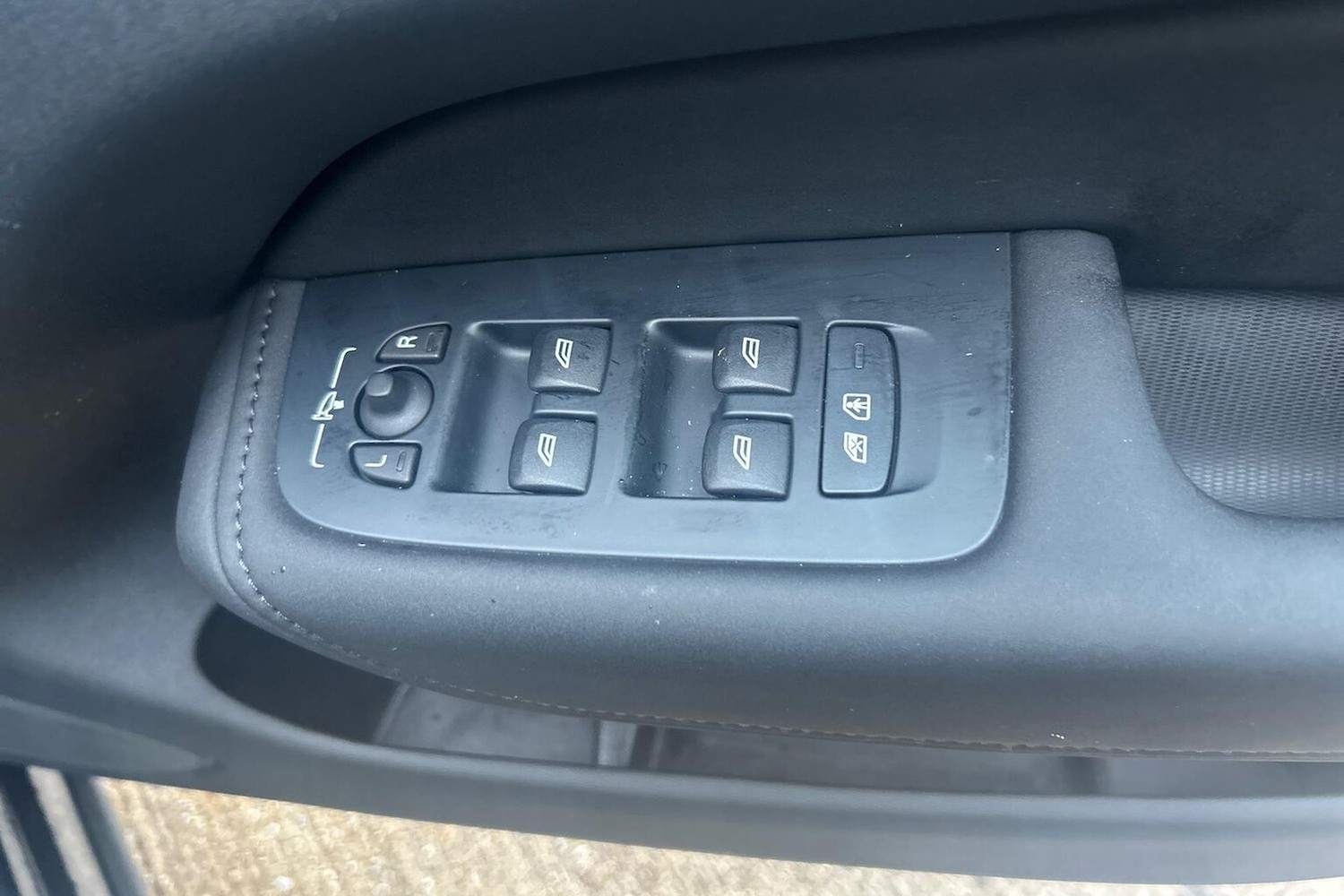 Used Volvo XC60 2025 for sale - 77802140: Photo 21