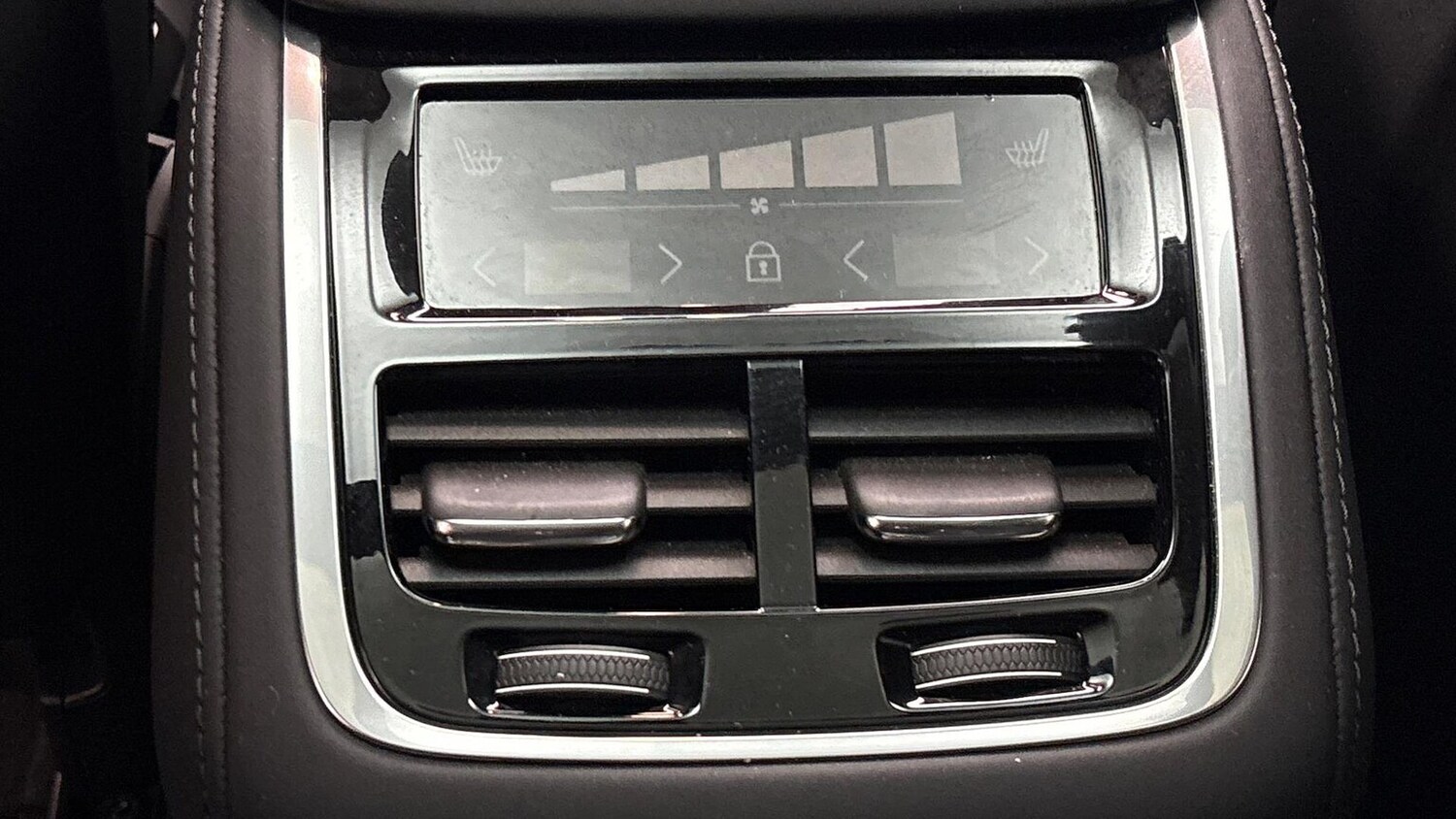 Used Volvo XC90 2025 for sale - 78139536: Photo 17