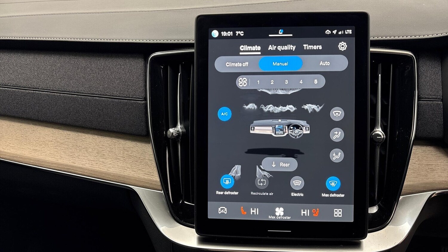 Used Volvo XC90 2025 for sale - 78139536: Photo 37