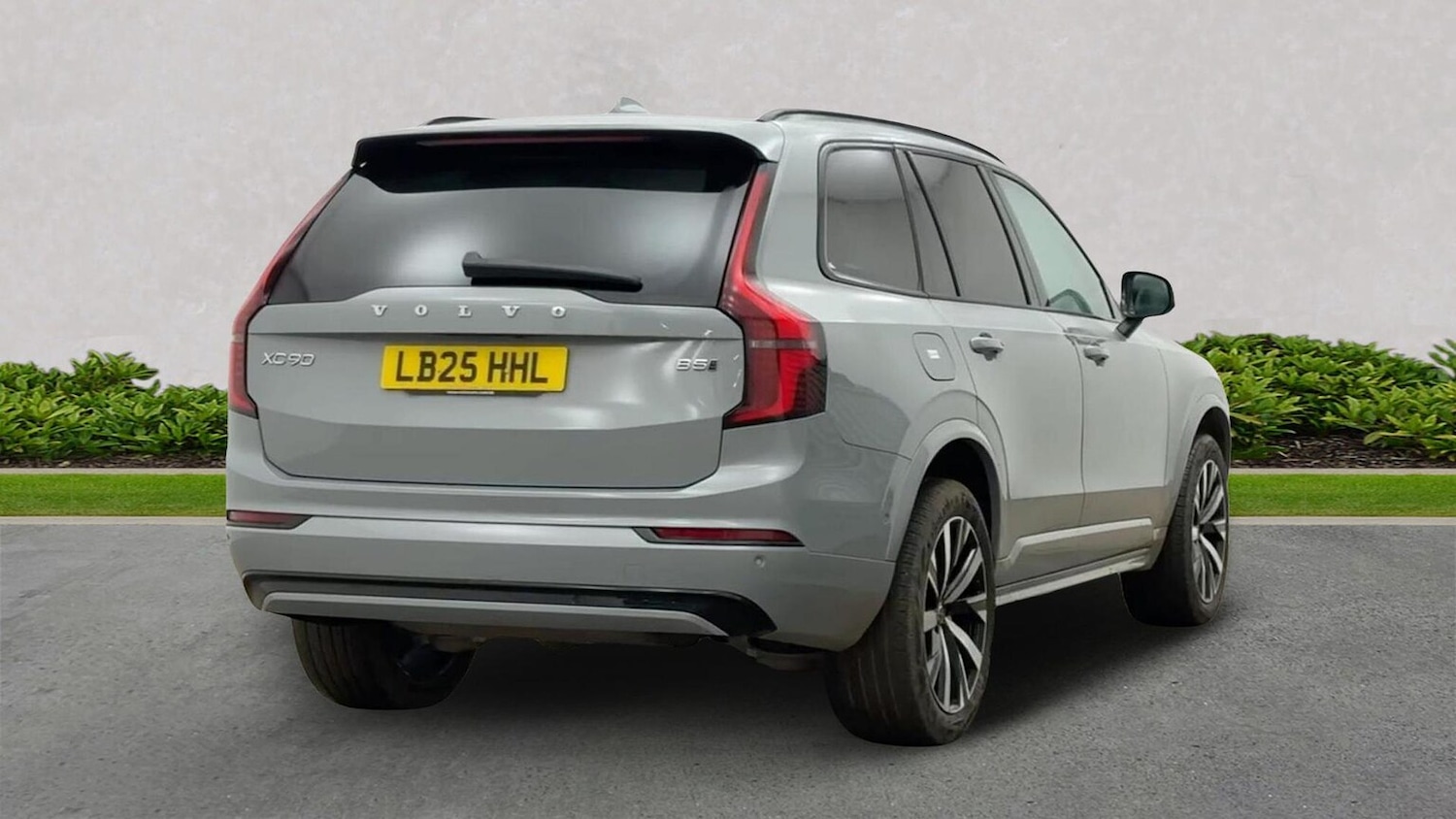 Used Volvo XC90 2025 for sale - 78139536: Photo 5
