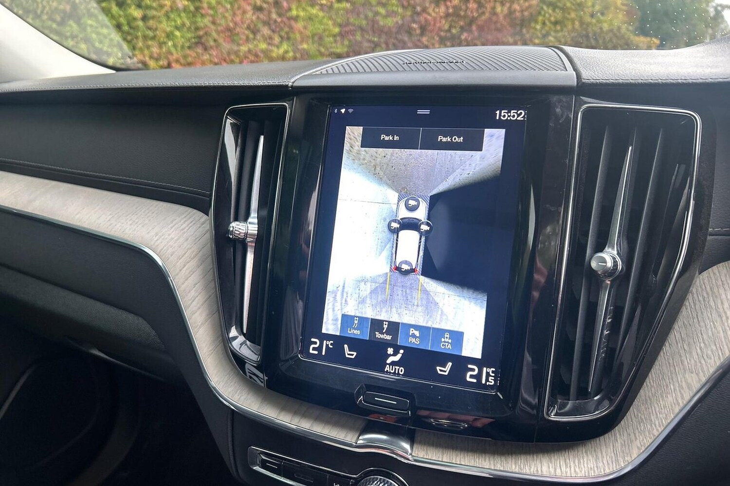 Used Land Rover Discovery Sport 2020 for sale - 76340622: Photo 24