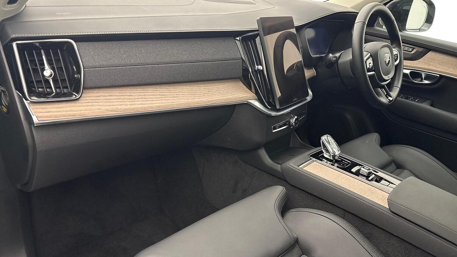 Used Volvo XC90 2025 for sale - 78192758: Photo 8