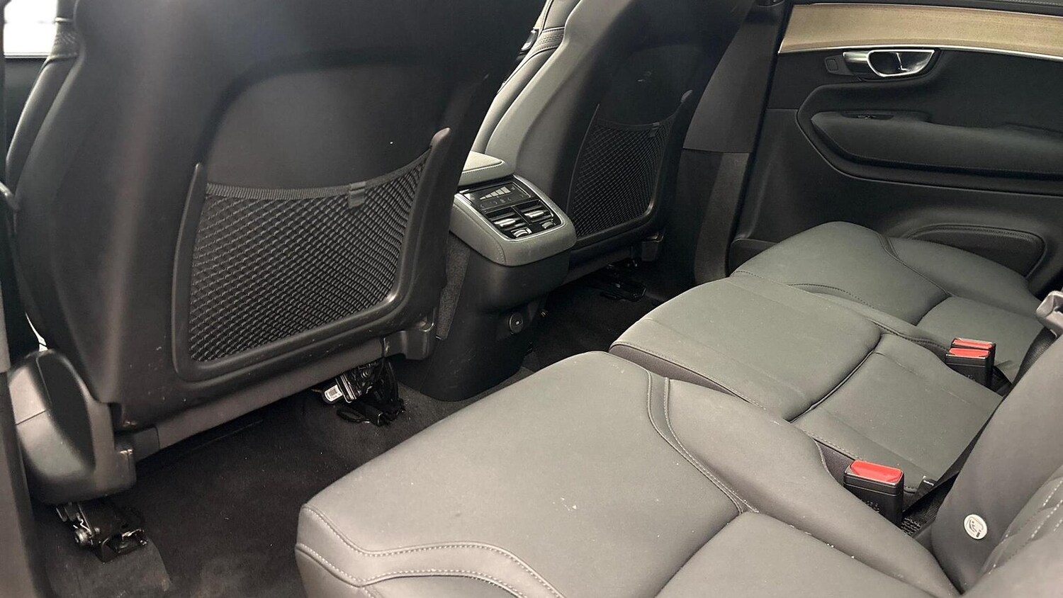 Used Volvo XC90 2025 for sale - 78192758: Photo 9