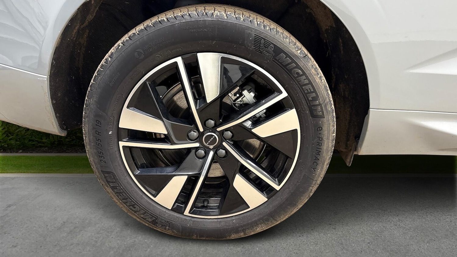 Used Volvo XC60 2025 for sale - 77813383: Photo 19