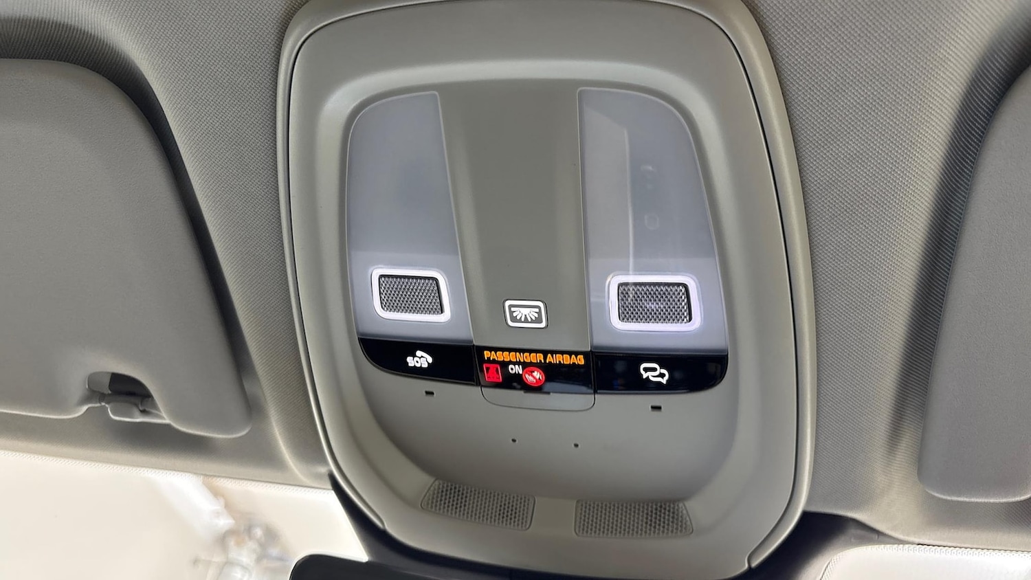 Used Volvo XC60 2025 for sale - 77813383: Photo 30