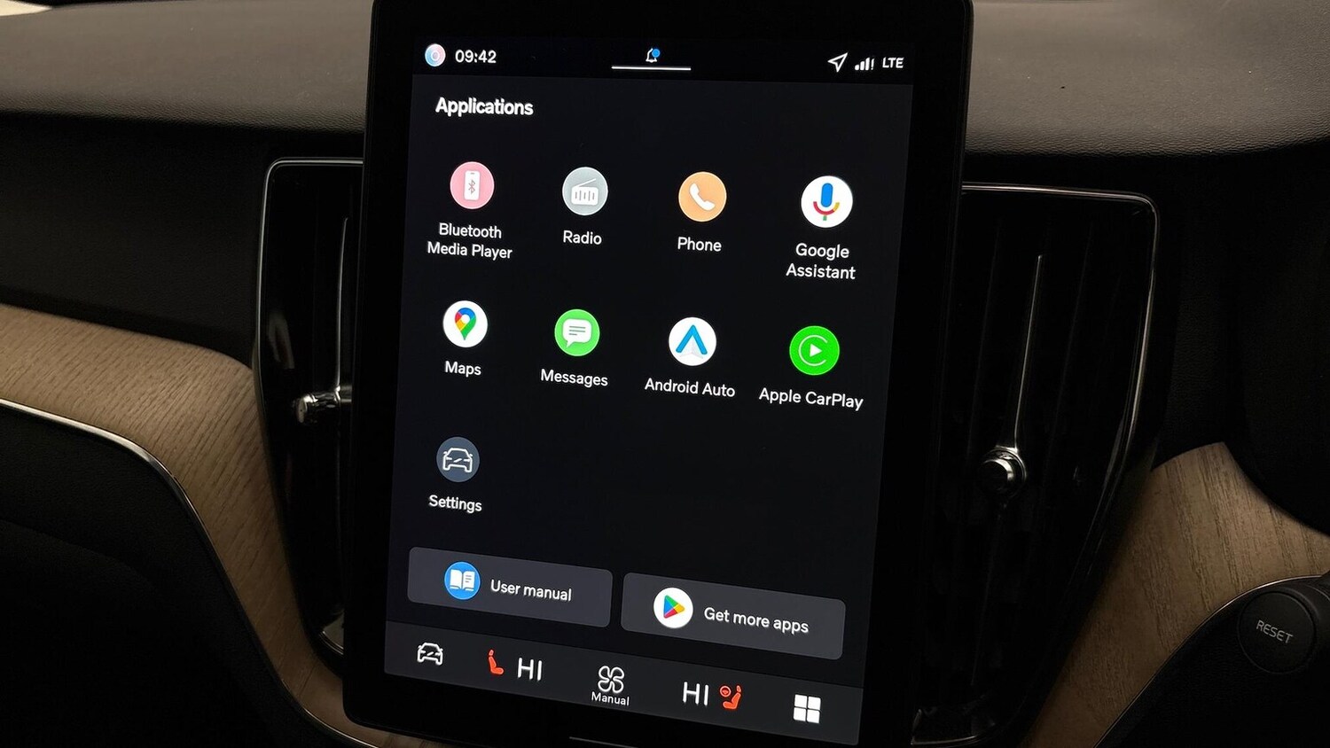 Used Volvo XC60 2025 for sale - 77813383: Photo 31