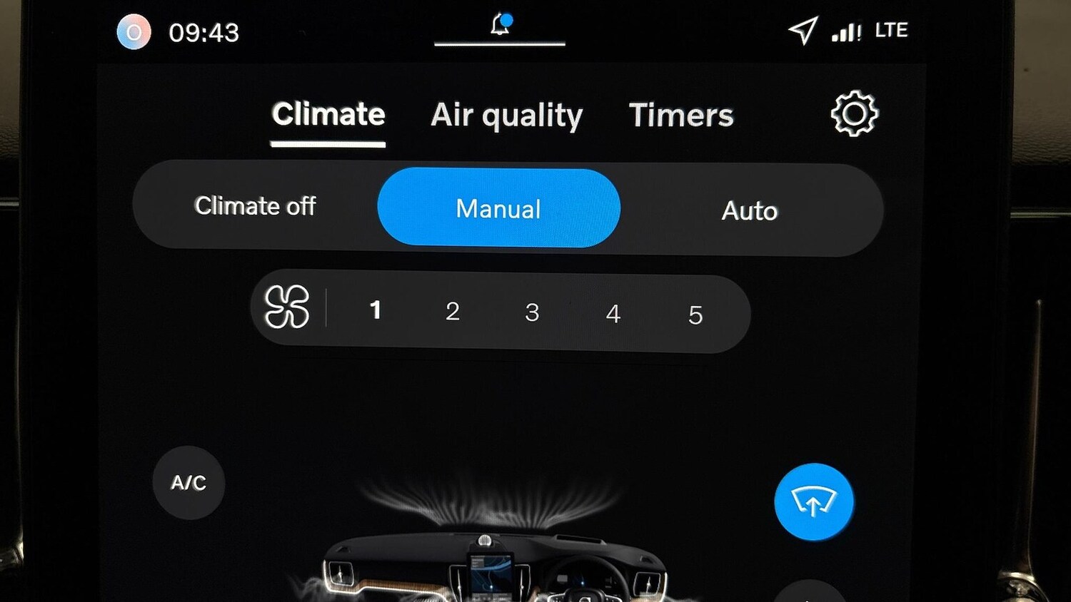 Used Volvo XC60 2025 for sale - 77813383: Photo 36