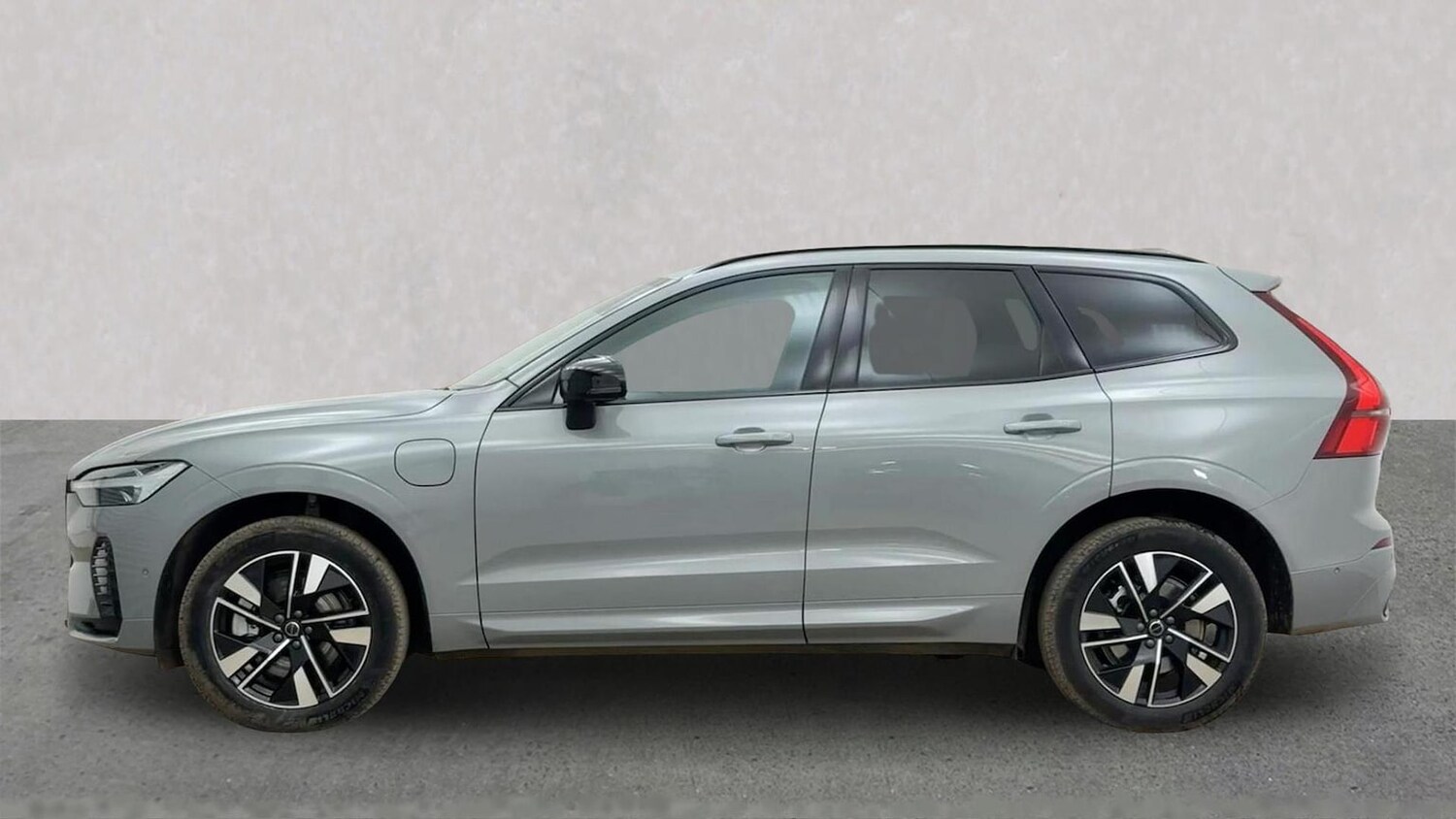 Used Volvo XC60 2025 for sale - 77813383: Photo 6