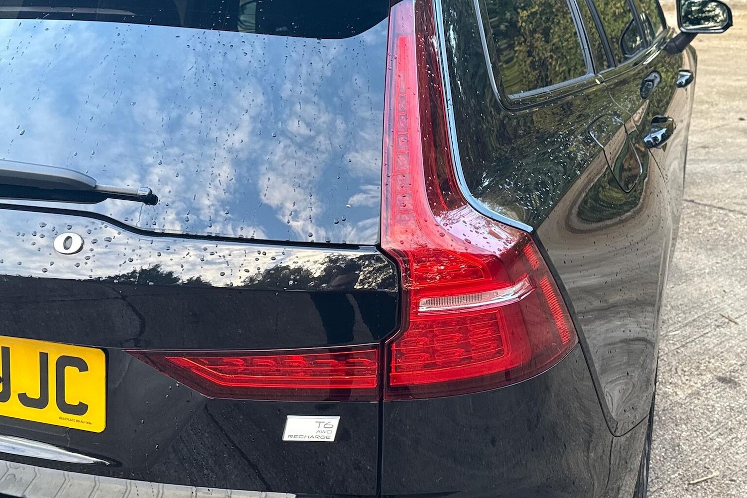 Used Volvo V60 2022 for sale - 76391707: Photo 35