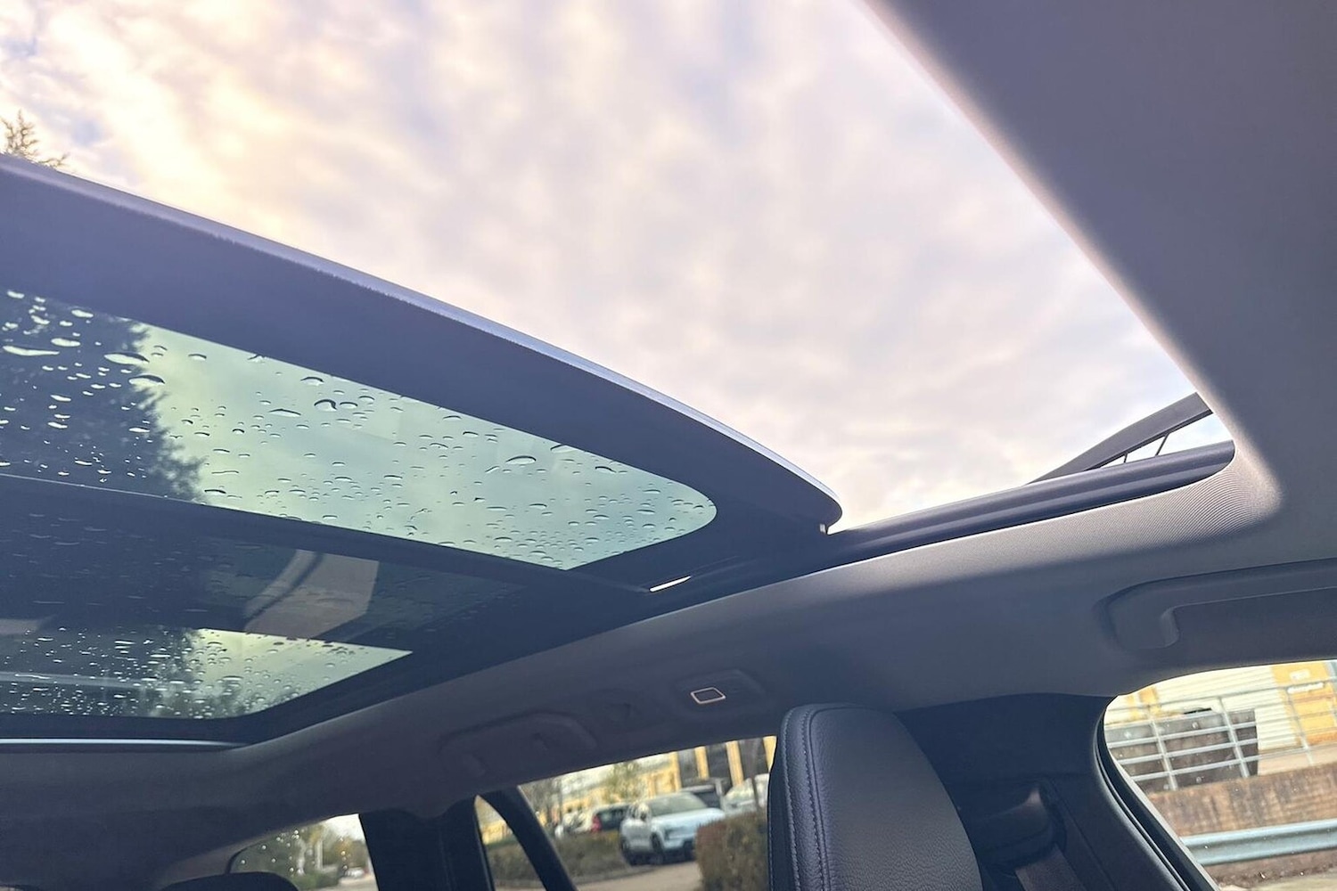 Used Volvo V60 2022 for sale - 76391707: Photo 40