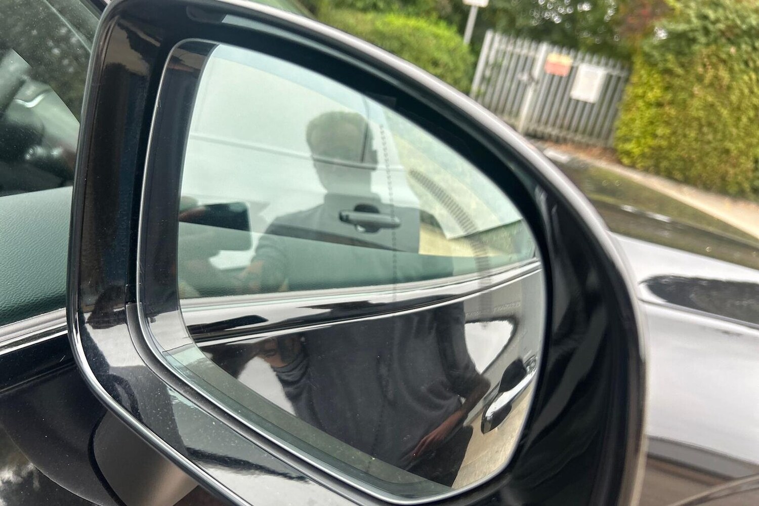 Used Volvo XC60 2025 for sale - 76305405: Photo 33