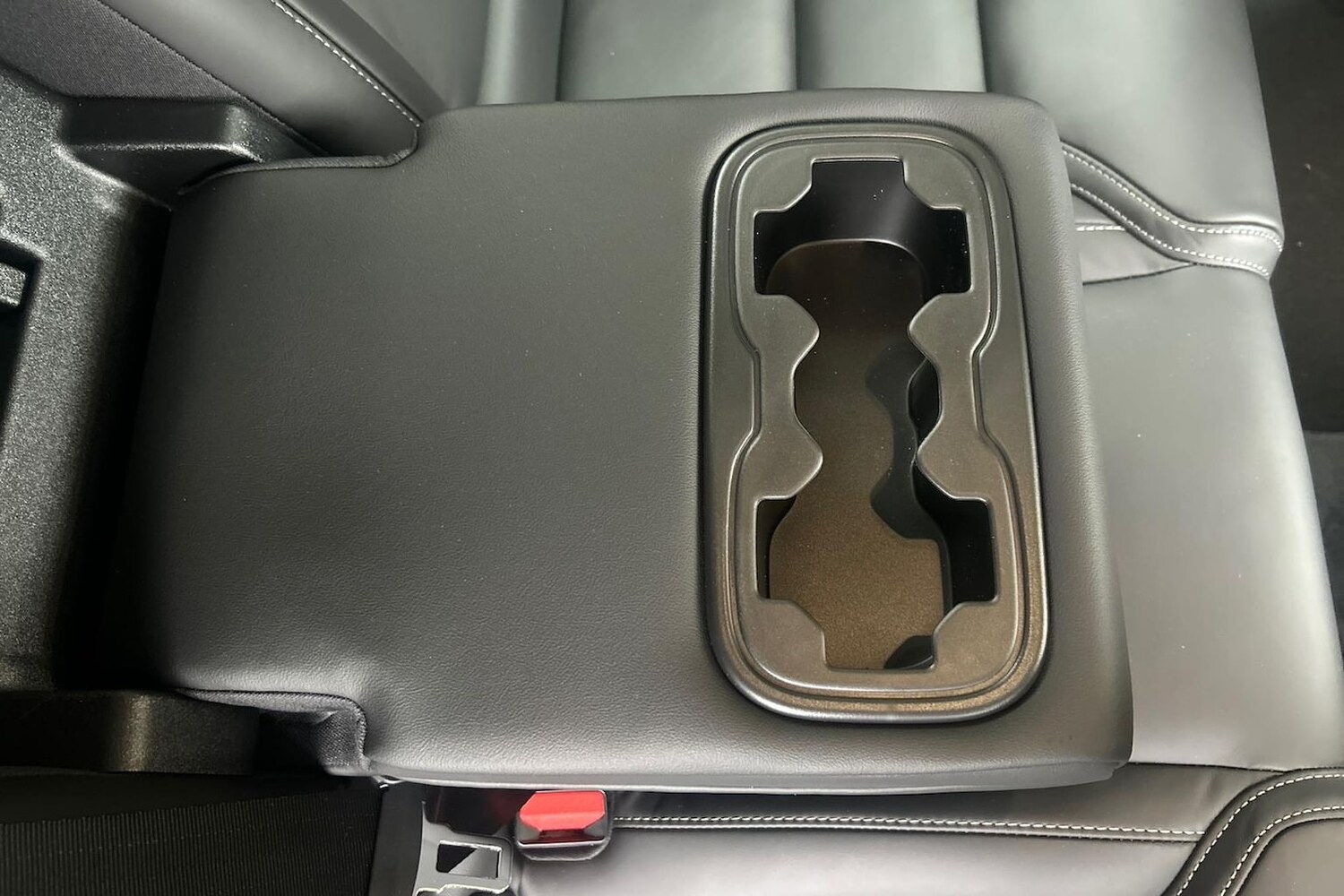 Used Volvo XC60 2025 for sale - 76305405: Photo 40