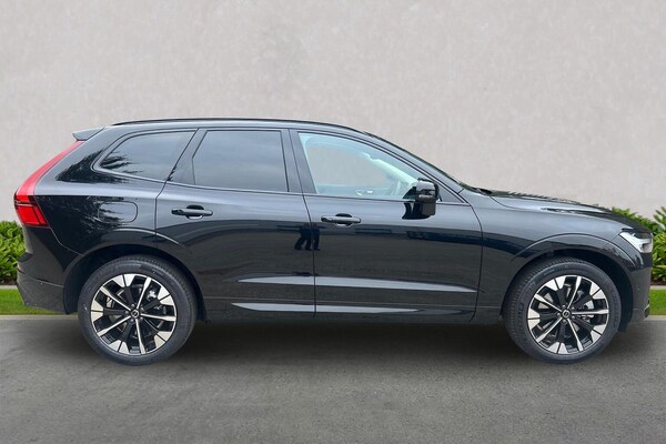 Used Volvo XC60 2025 for sale - 76305405: Photo 4