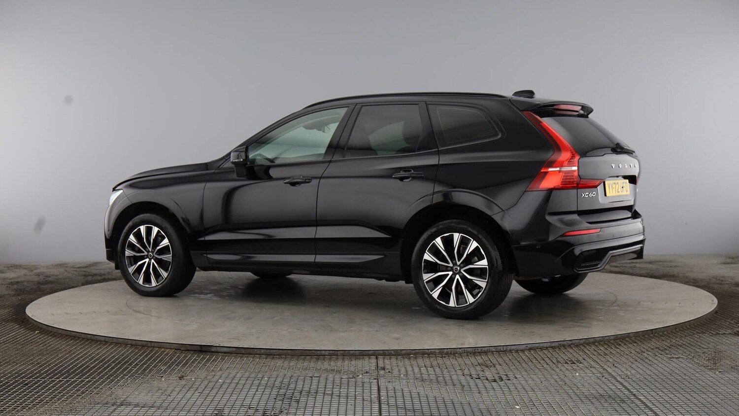 Used Volvo XC60 2023 for sale - 78192848: Photo 12
