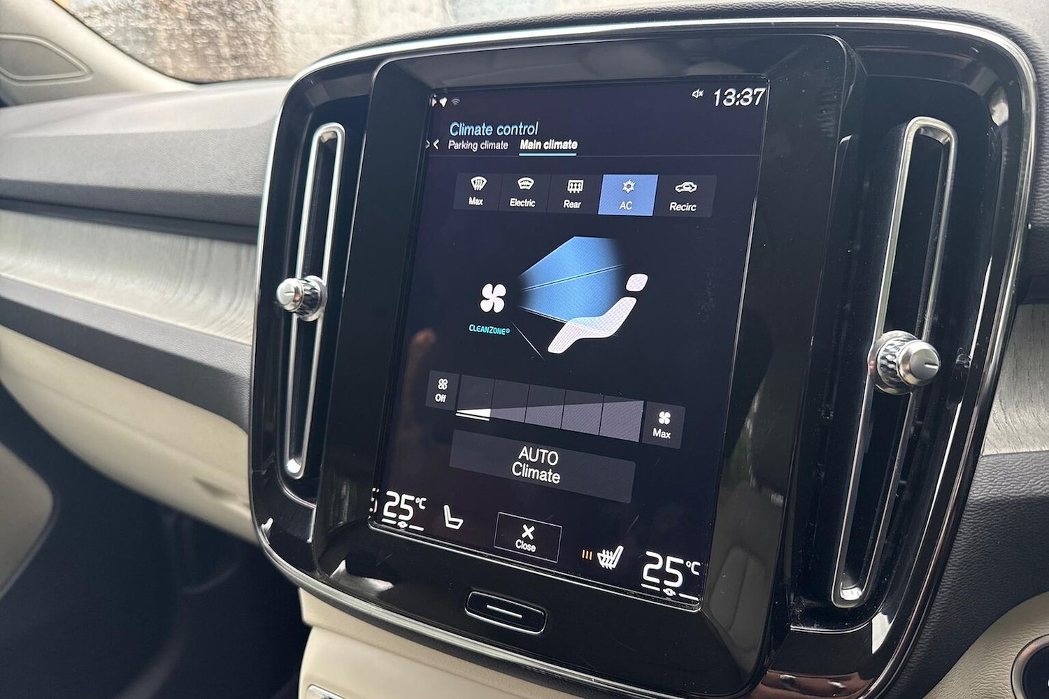 Used Volvo XC40 2020 for sale - 76164966: Photo 12