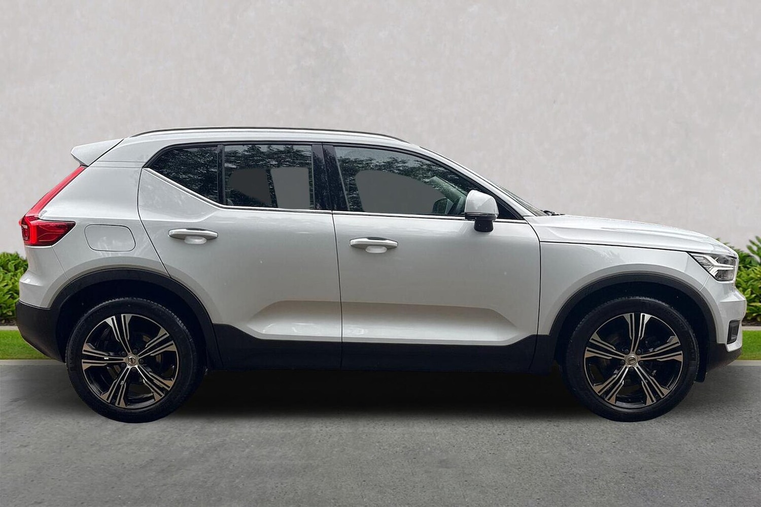 Used Volvo XC40 2020 for sale - 76164966: Photo 3