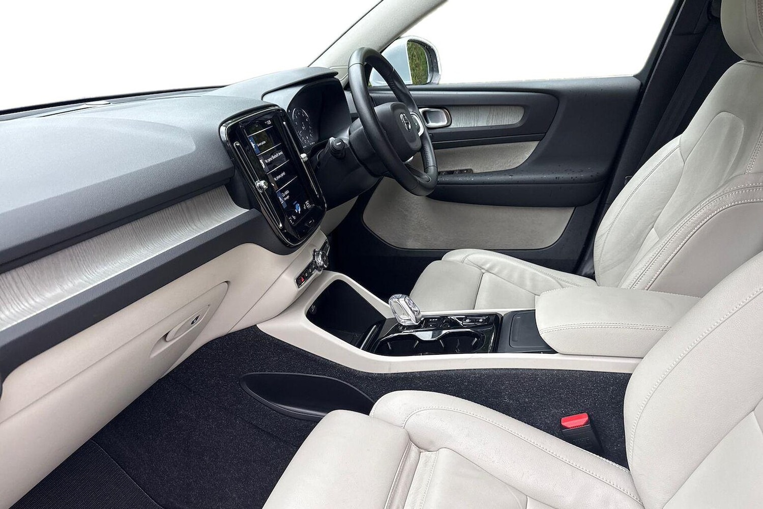 Used Volvo XC40 2020 for sale - 76164966: Photo 7