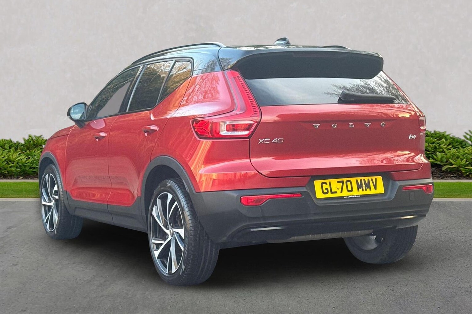 Used Volvo XC40 2021 for sale - 77813386: Photo 2