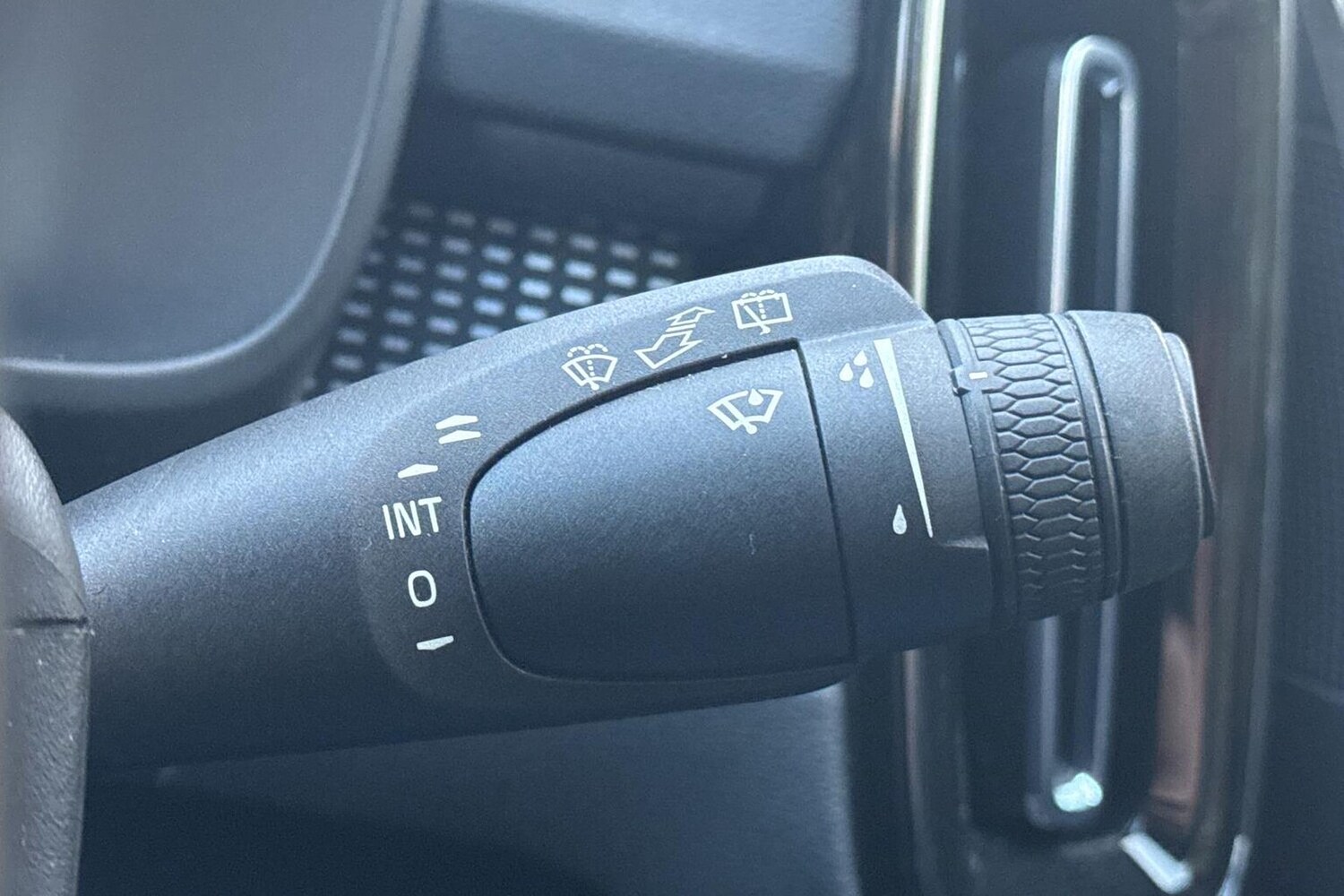 Used Volvo XC40 2021 for sale - 77813386: Photo 27