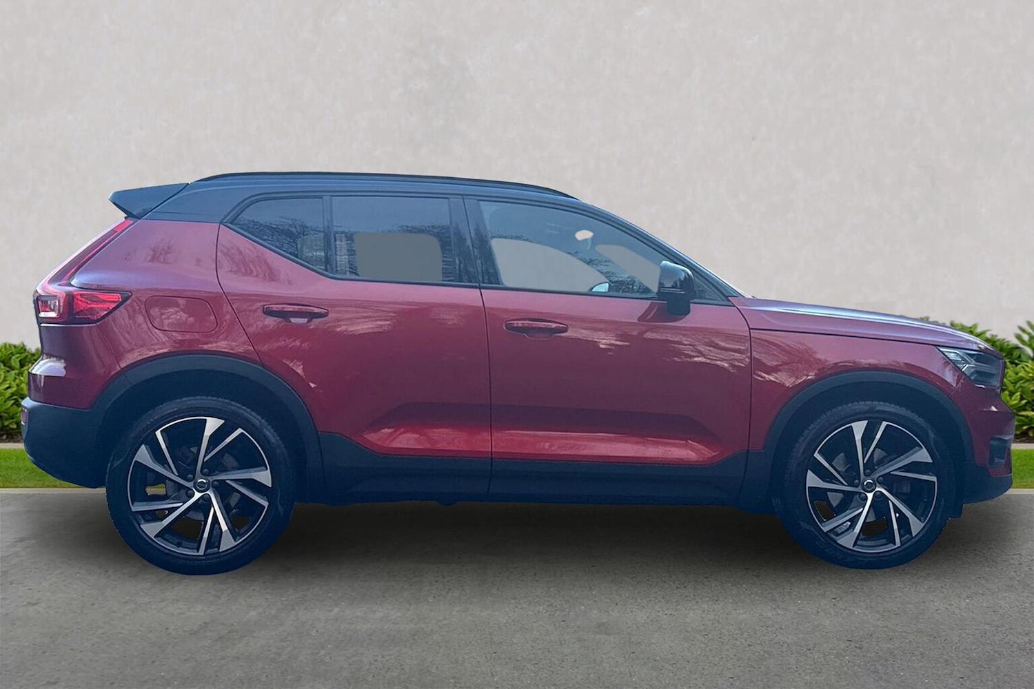 Used Volvo XC40 2021 for sale - 77813386: Photo 3