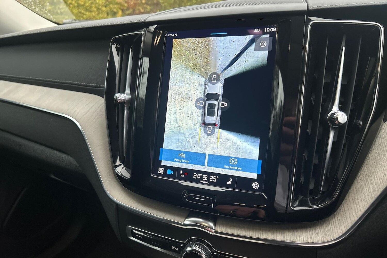 Used Volvo XC60 2022 for sale - 76757428: Photo 23