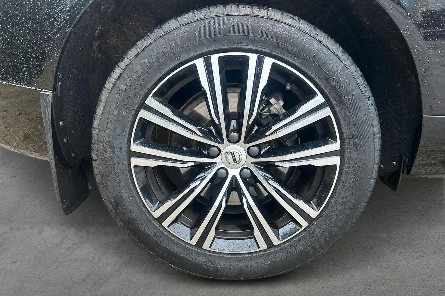 Used Volvo XC60 2022 for sale - 76757428: Photo 6