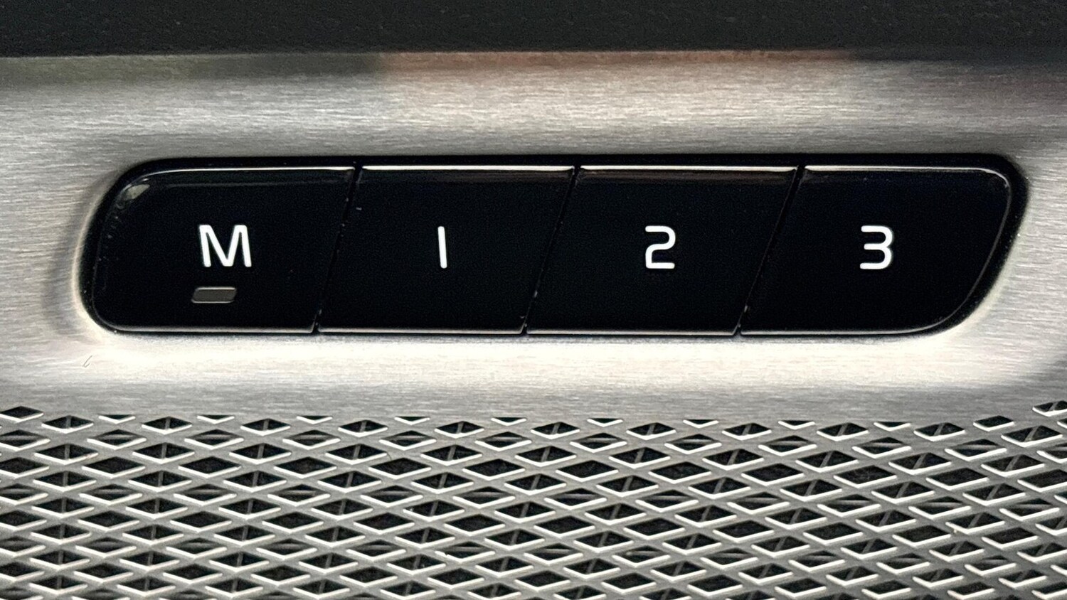 Used Volvo XC90 2025 for sale - 78192757: Photo 24