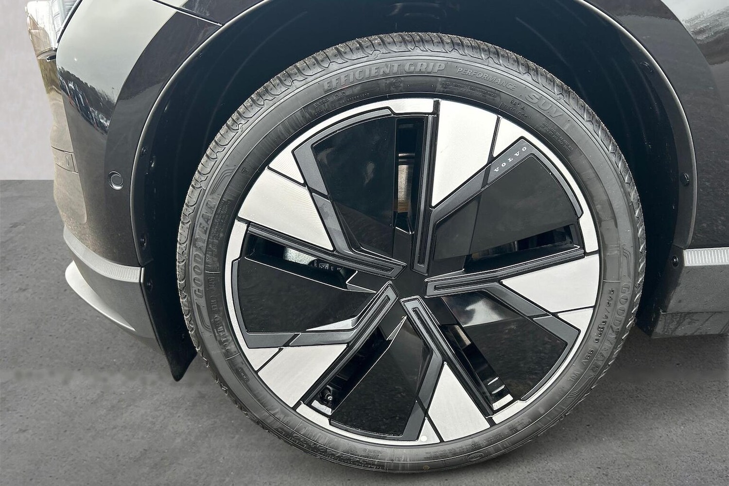 Used Volvo EX30 2025 for sale - 77663723: Photo 6