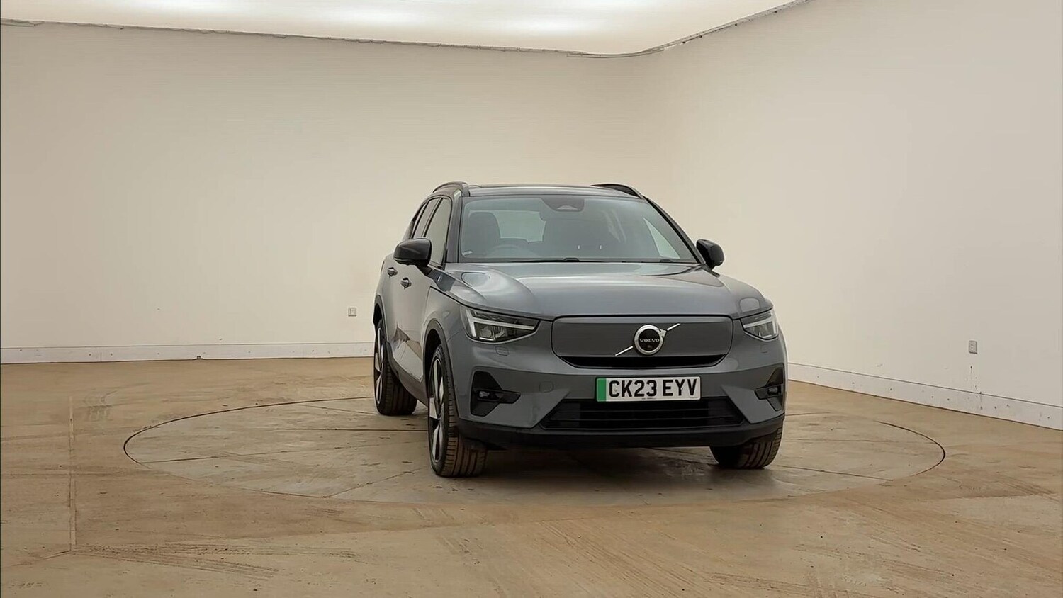 Used Volvo XC40 2023 for sale - 78192912: Photo 12
