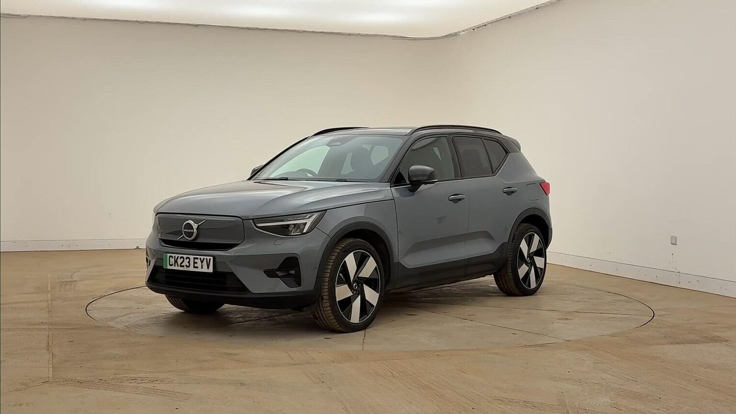 Used Volvo XC40 2023 for sale - 78192912: Photo 14