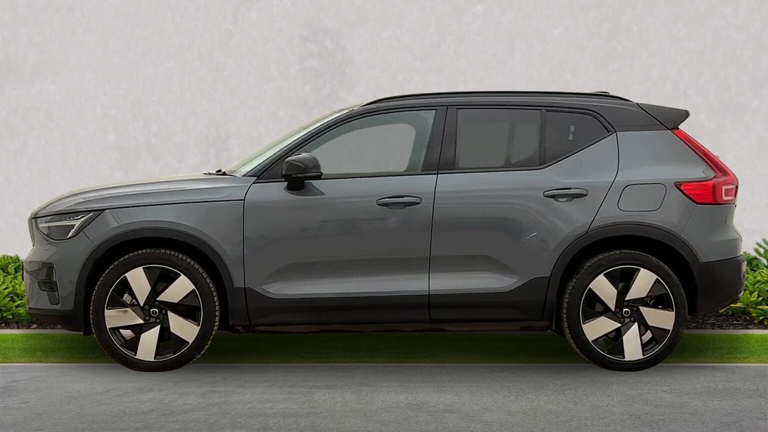 Used Volvo XC40 2023 for sale - 78192912: Photo 5