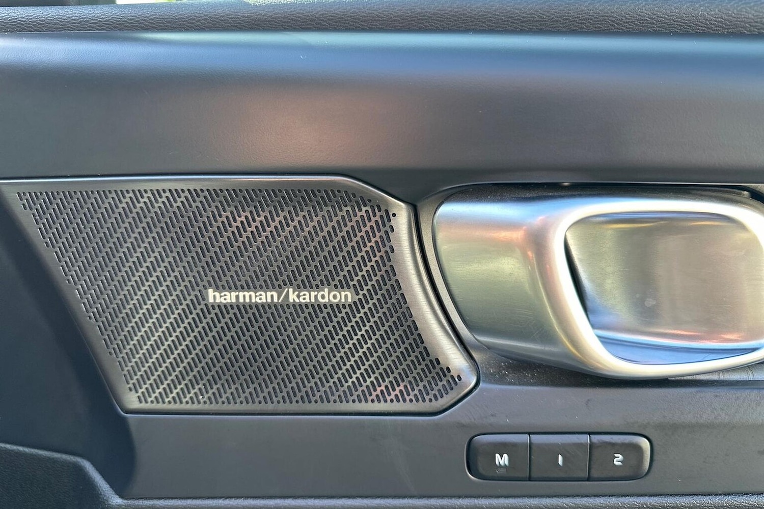 Used Volvo XC40 2025 for sale - 78145912: Photo 33