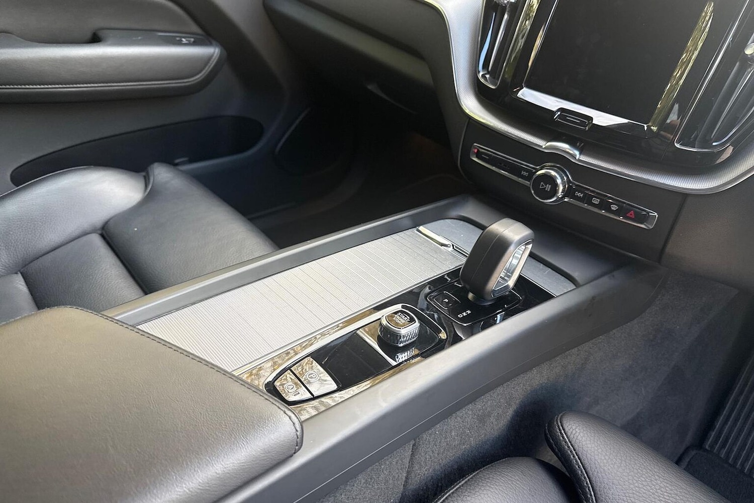 Used Volvo XC60 2022 for sale - 76559836: Photo 13