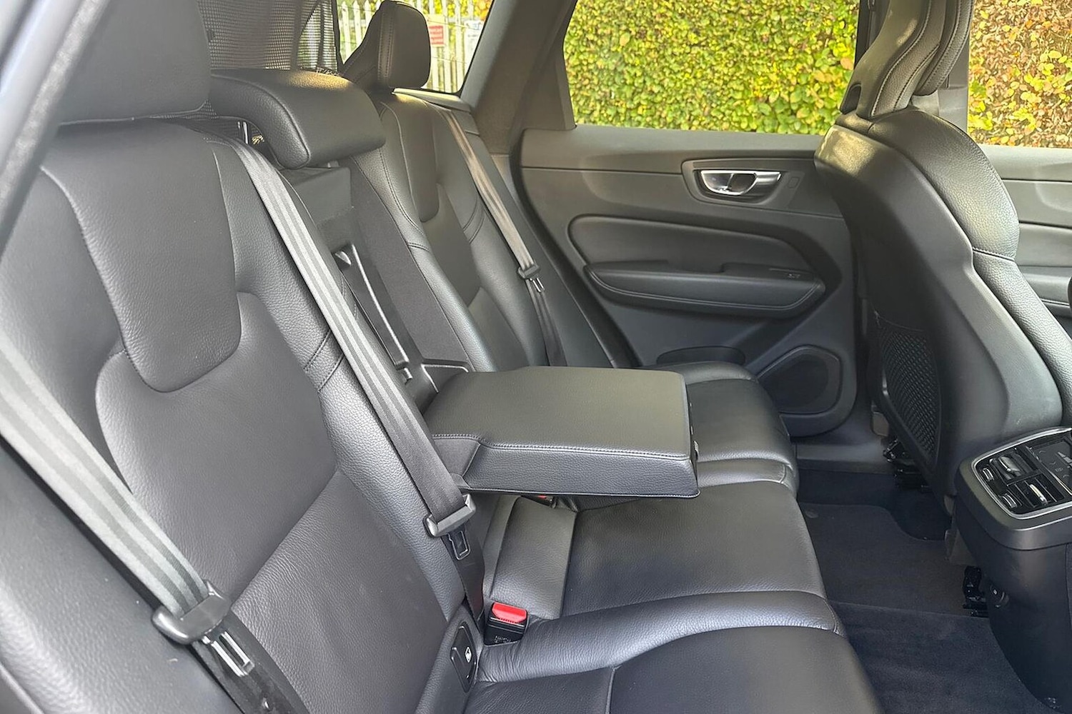 Used Volvo XC60 2022 for sale - 76559836: Photo 16