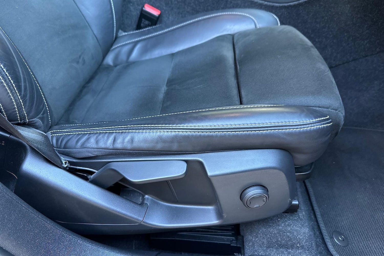 Used Volvo XC40 2022 for sale - 77630153: Photo 30