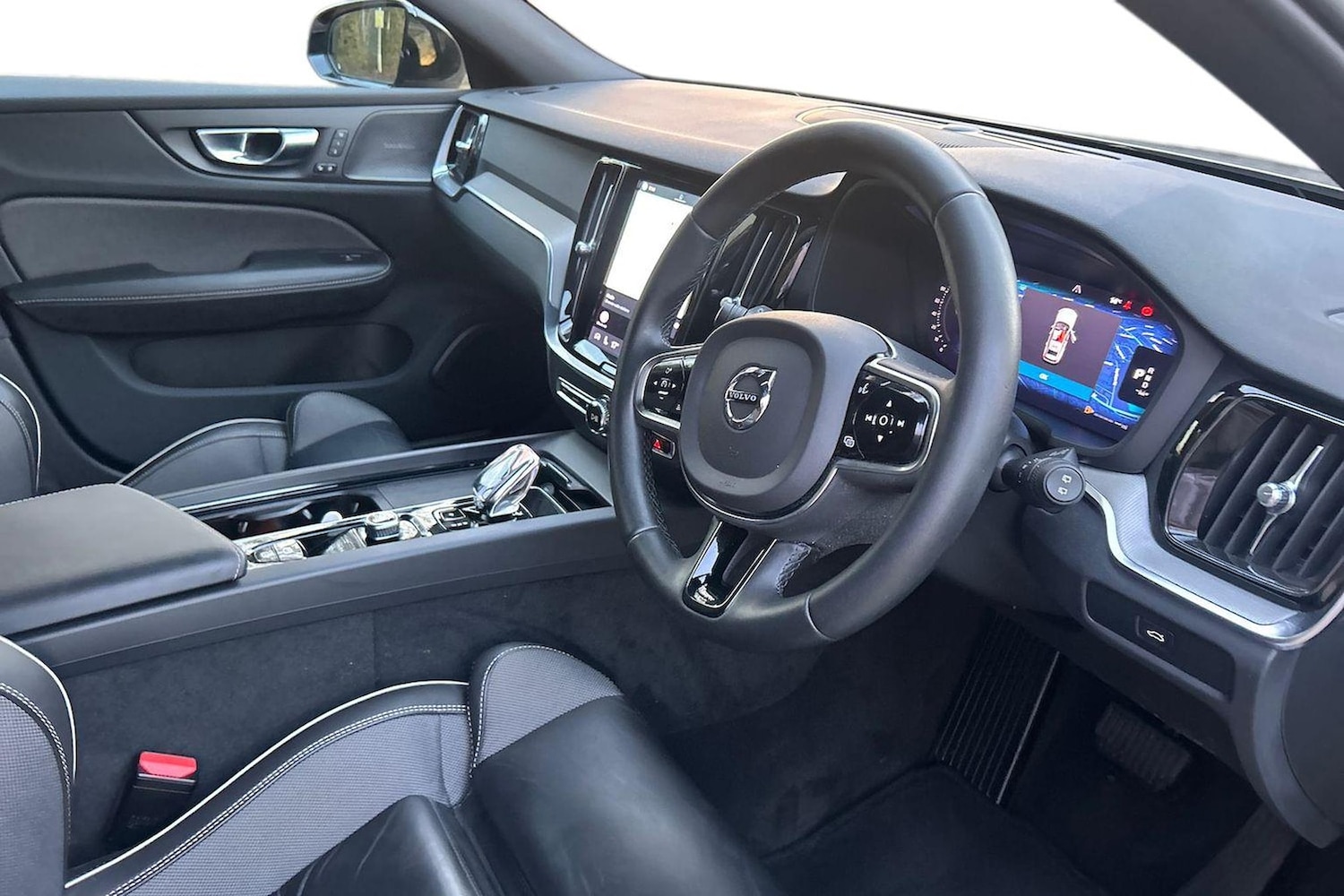 Used Volvo V60 2022 for sale - 78011616: Photo 15